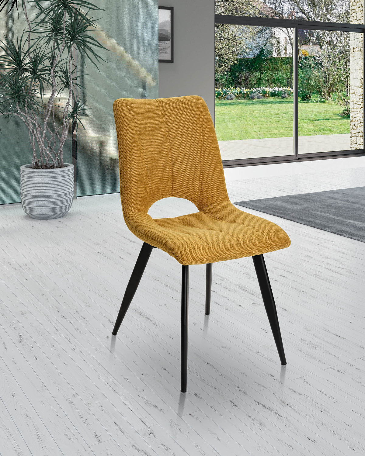 Chaise Coralie