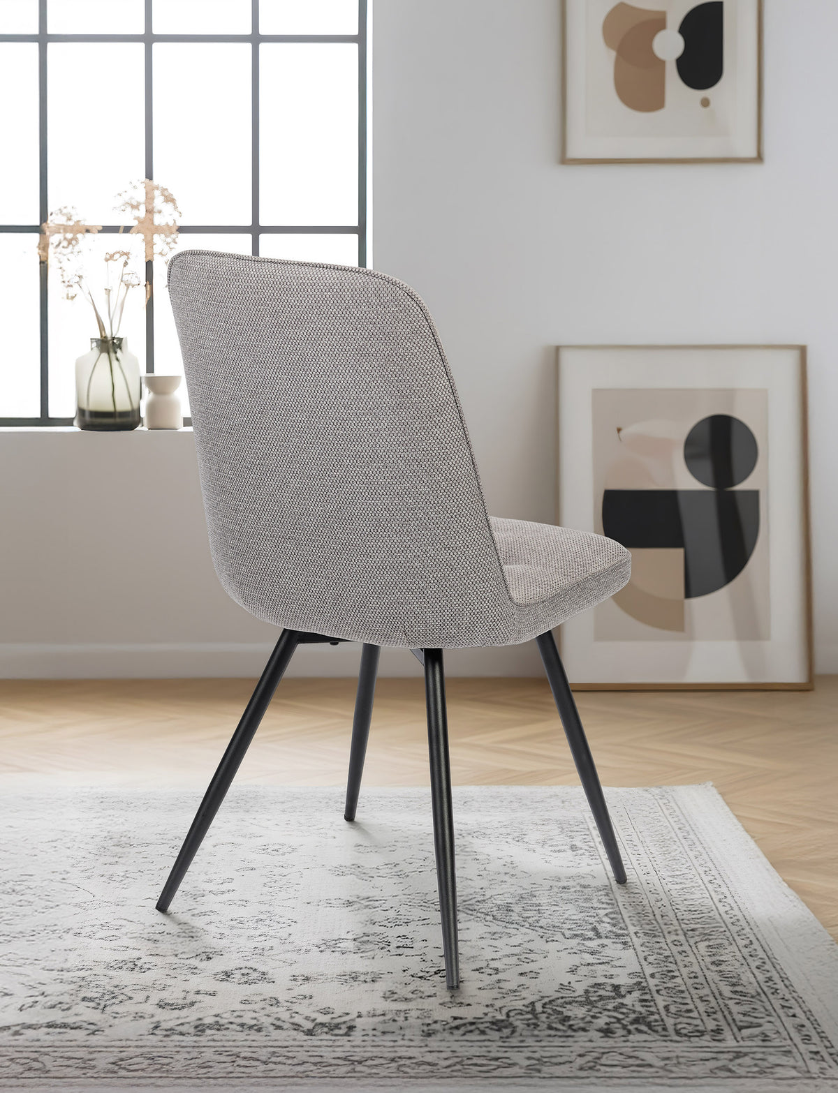 Chaise Clara
