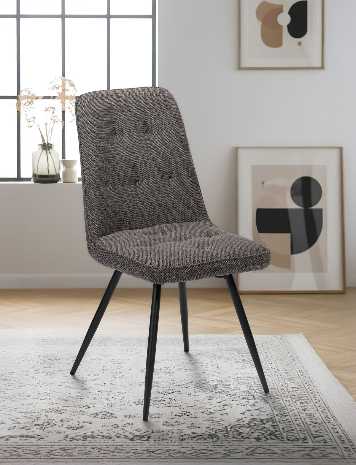 Chaise Clara