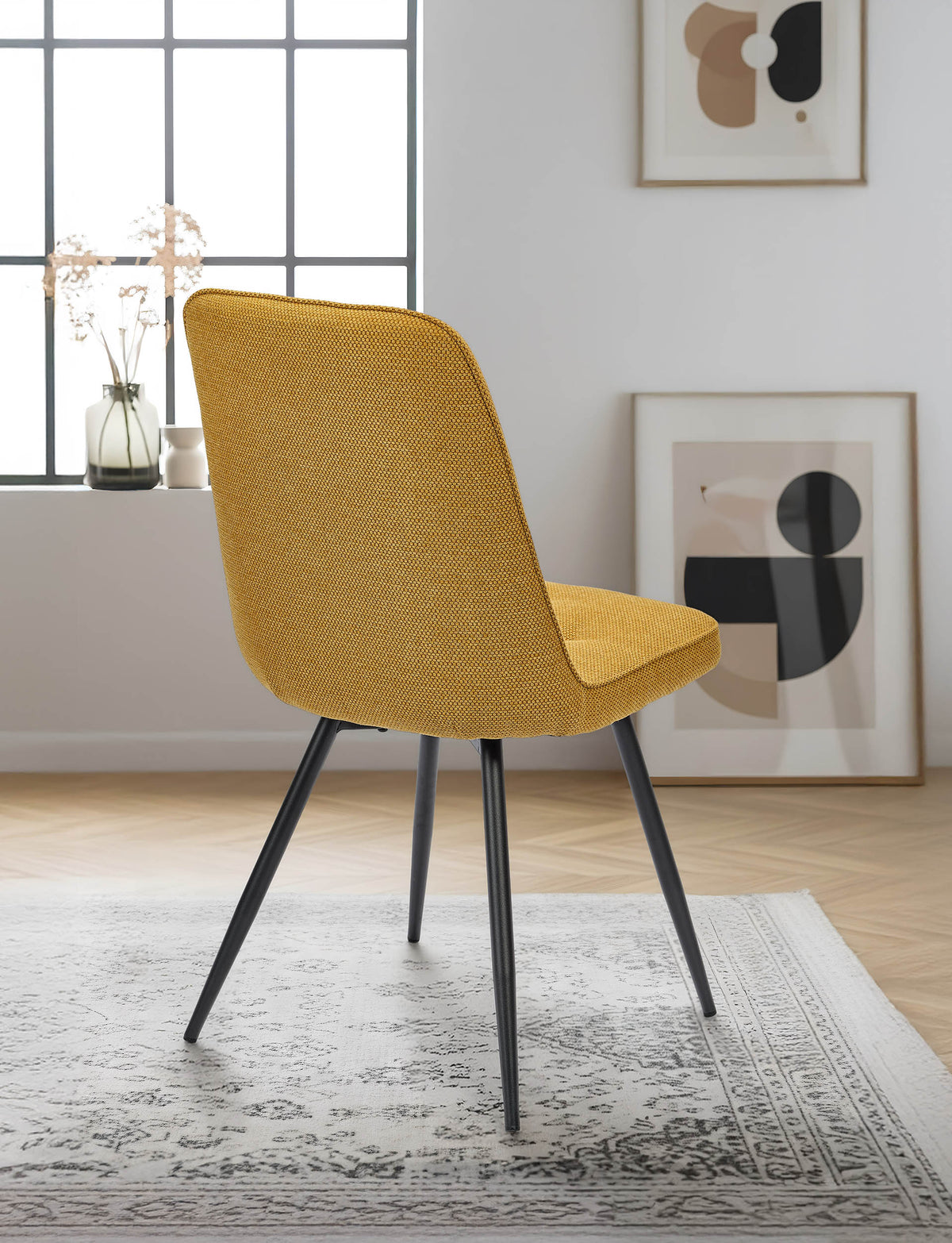 Chaise Clara