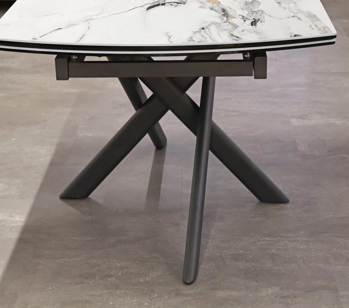 Table Calypso